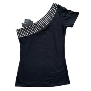 Two Brand new stuffed one shoulder tops